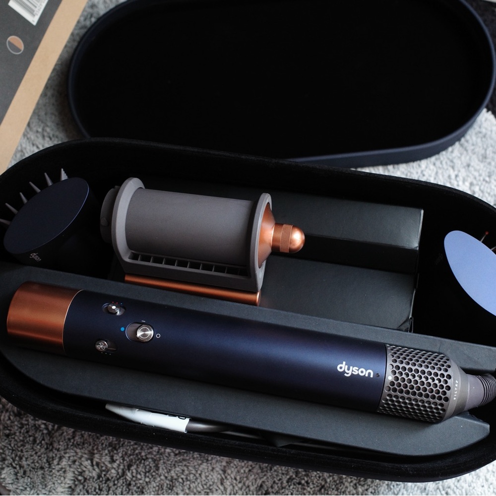 Dyson Hair Tool in Navy and Bronze